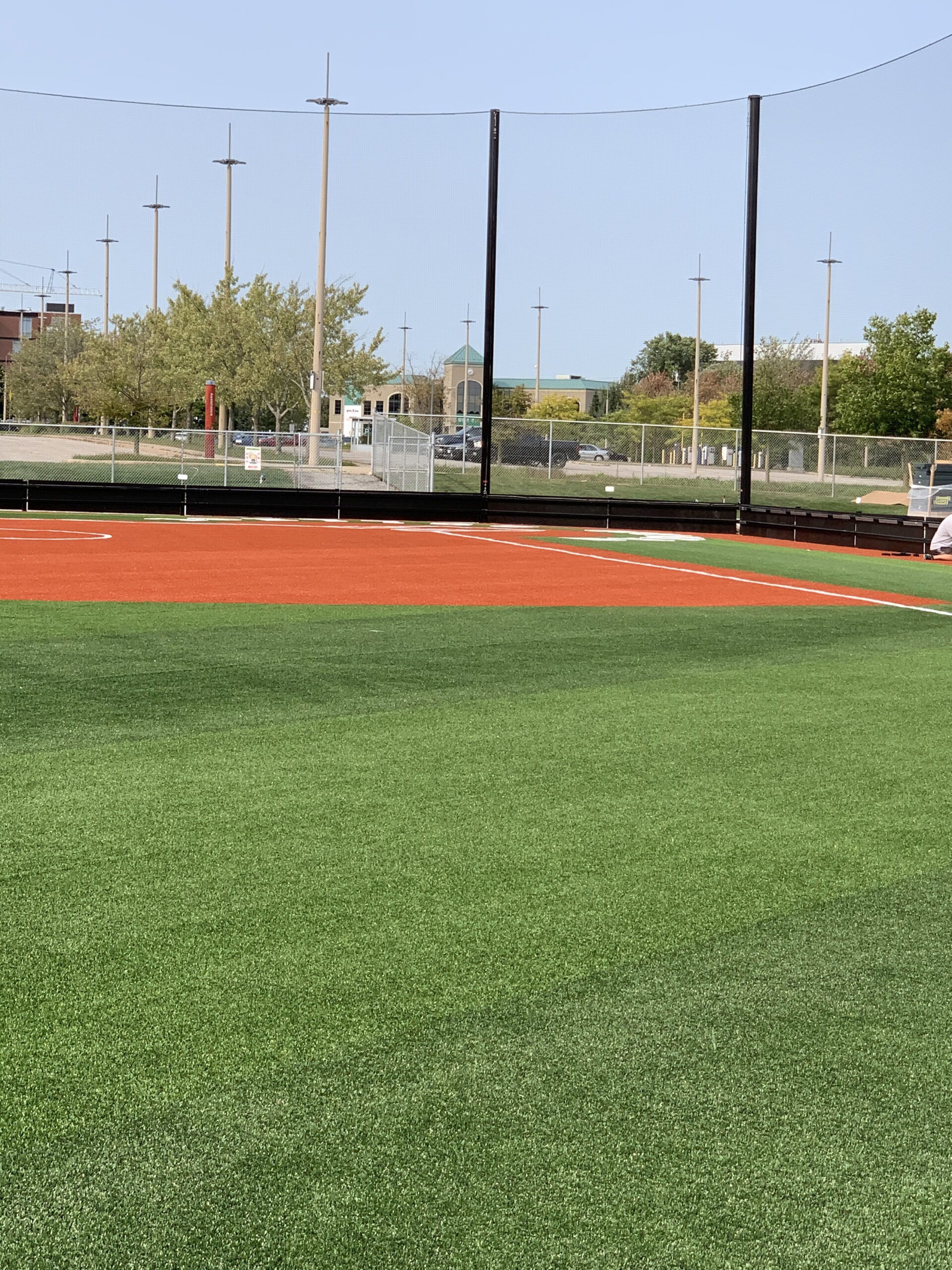 8-Durham-College-Pole-to-Pole-Tension-Netting-scaled